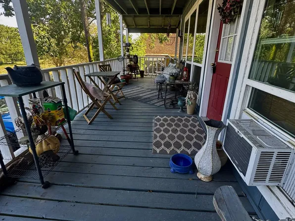 5205 Pecan Point Ln, Jarreau, LA 70749