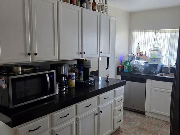 5th image of 6091 Bonhill St