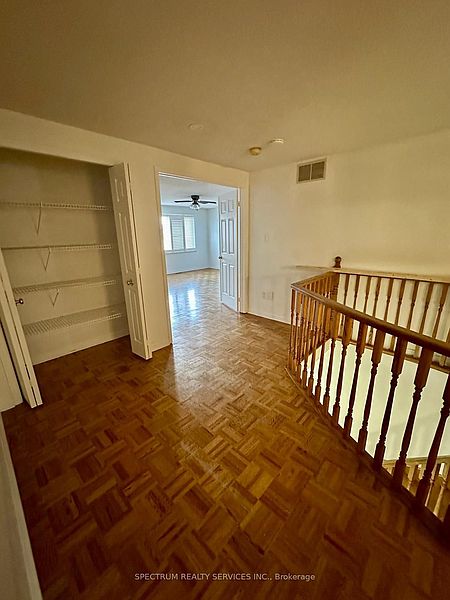 Burlington House for rent - 4 Bedrooms — photo 10