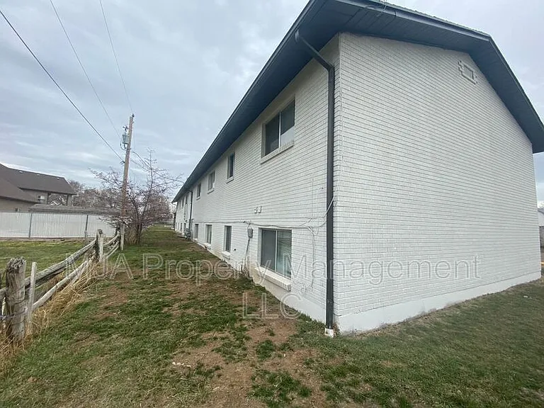1428 W 300 N #2 — Photo 12