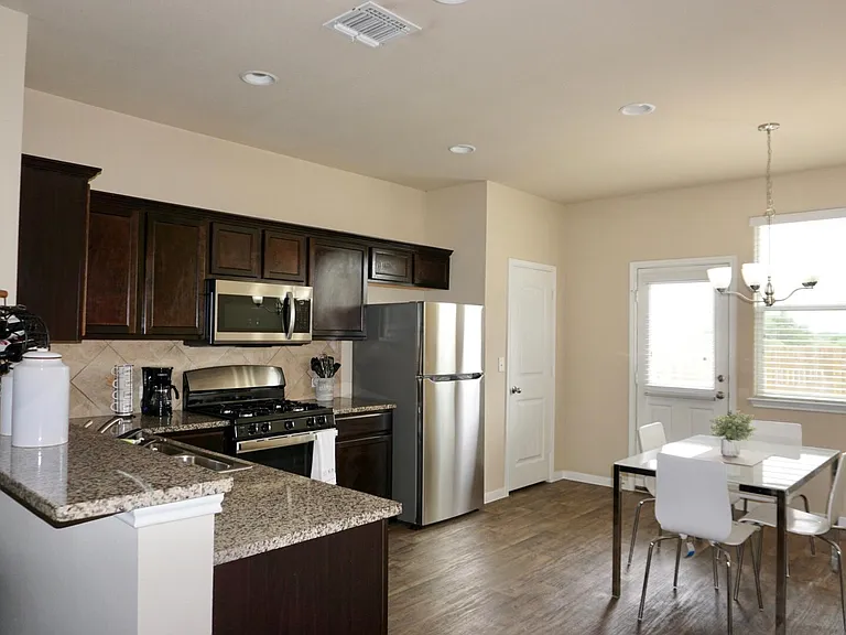 14811 Jolynn St — Photo 30