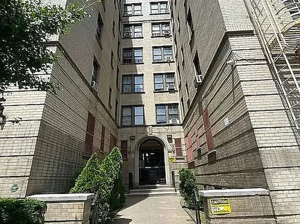 5 Buchanan Pl APT 6H, Bronx, NY 10453