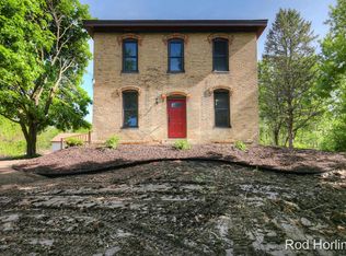 53 7 Mile Rd NW, Comstock Park, MI 49321