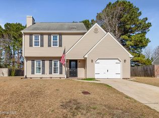 106 Horse Shoe Bnd, Jacksonville, NC 28546