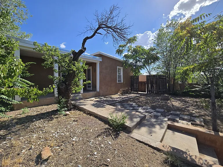 808 Agua Fria St #A — Photo 13