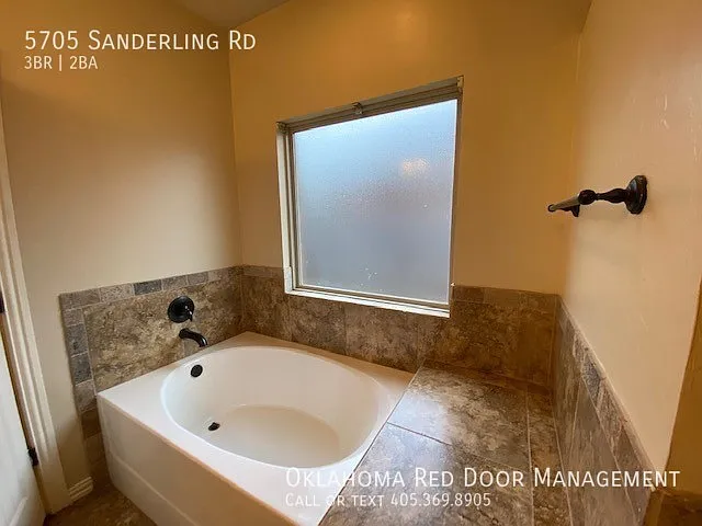 5705 Sanderling Rd — Photo 6