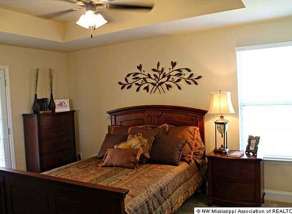 5th image of 3236 Priors Ferry Ln