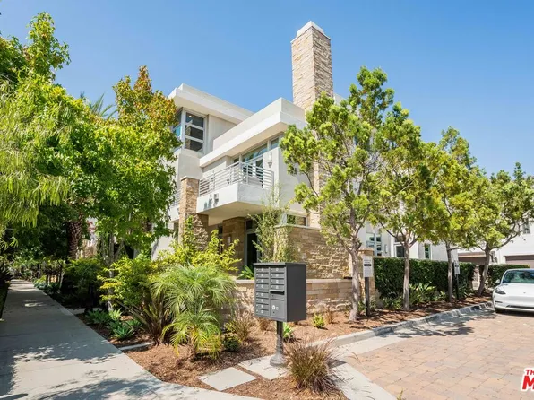 13042 W North Icon Cir, Playa Vista, CA 90094