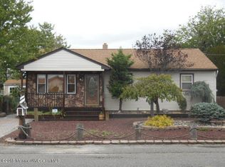 3144 Oceanic Dr, Toms River, NJ