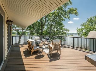 31 Baise Ct, Lake Saint Louis, MO 63367