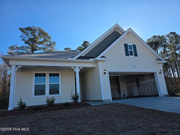 1095 Rosefield Way, Carolina Shores, NC 28467