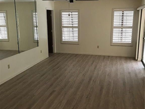 3rd image of 7180 Columbia Cir