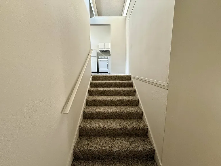 Sandman Apartments — Photo 52