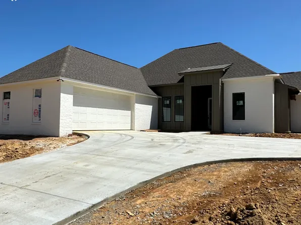 557 Lavender Way, Canton, MS 39046