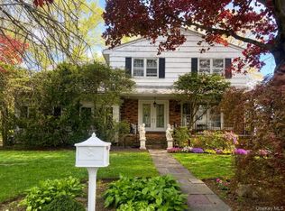 20 Old Farm Road, Scarsdale, NY 10583