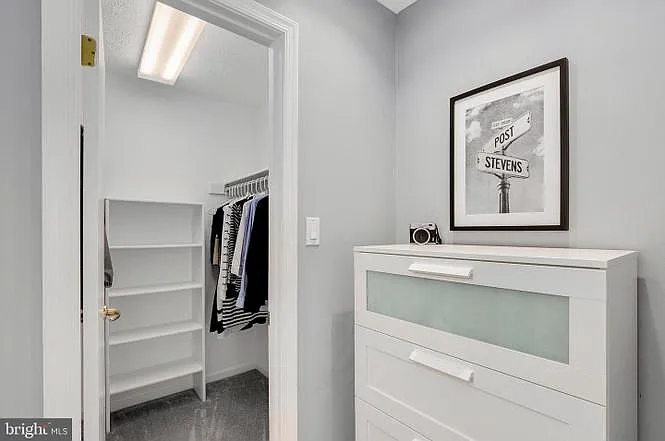 9937 Oakton Terrace Rd — Photo 24