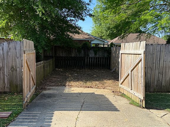 Plenty of out of the way storage or another private parking place