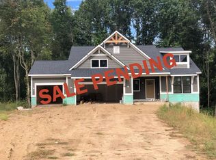 3532 Wolven Ridge Dr, Rockford, MI 49341