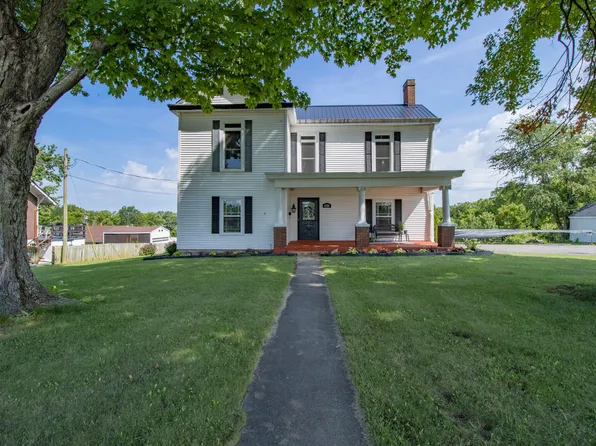 1721 Cypress St, Paris, KY 40361