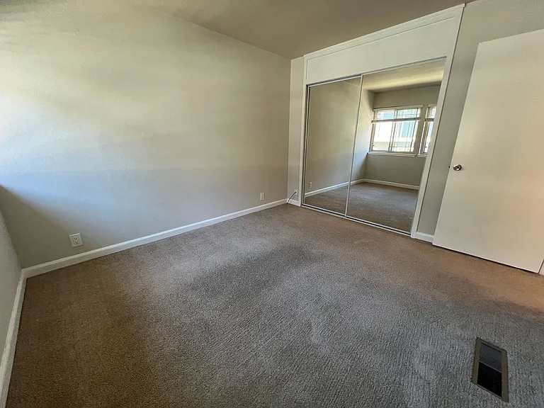 3510-3516 Farm Hill Blvd #3524 — Photo 16