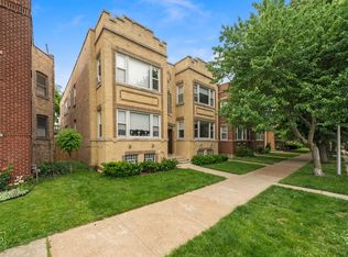 3708 N Whipple St #3710, Chicago, IL 60618