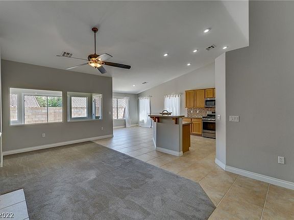 3rd image of 11090 Ampus Pl