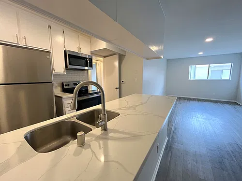 Floor plan 326