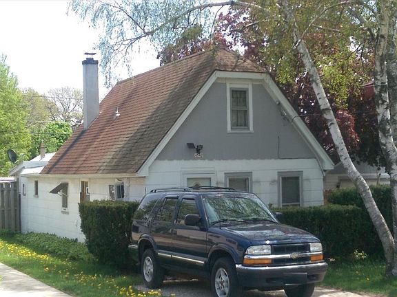 2nd image of 4542 S Quincy Ave