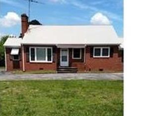 25702 Cox Rd, North Dinwiddie, VA 23803