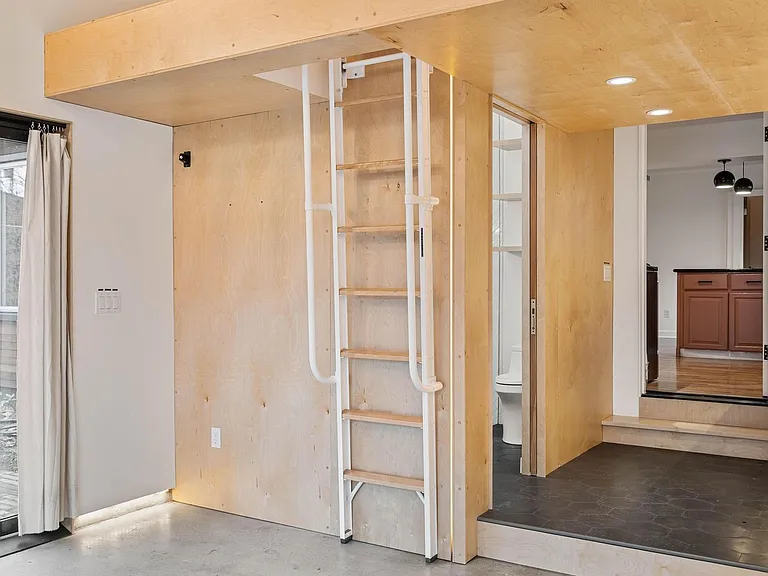 6358 NE 37th Ave — Photo 20