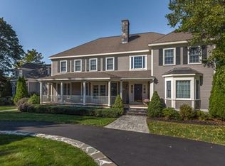 8 McDonald Farm Rd, Wakefield, MA 01880