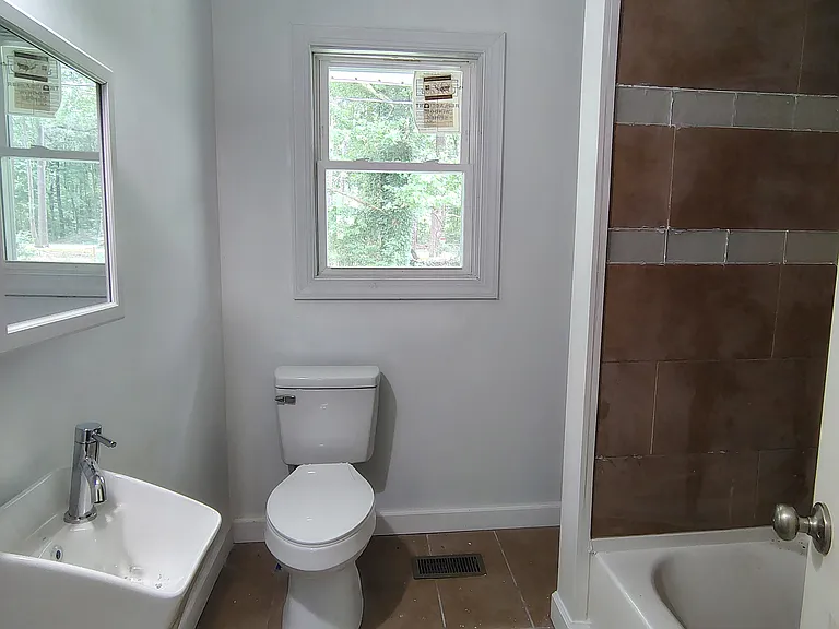 156 Shannonhouse Rd #A — Photo 7