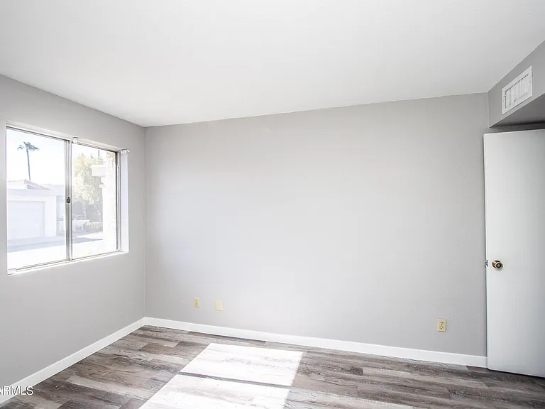 6115 N 13th St — Photo 18