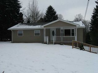 1375 Shenango Rd, Darlington, PA 16115