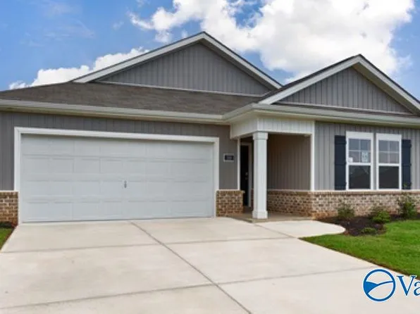 15337 Bees St, Harvest, AL 35749