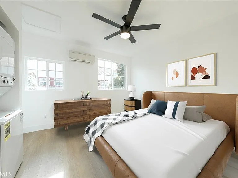 4709 N Figueroa St #1 — Photo 2