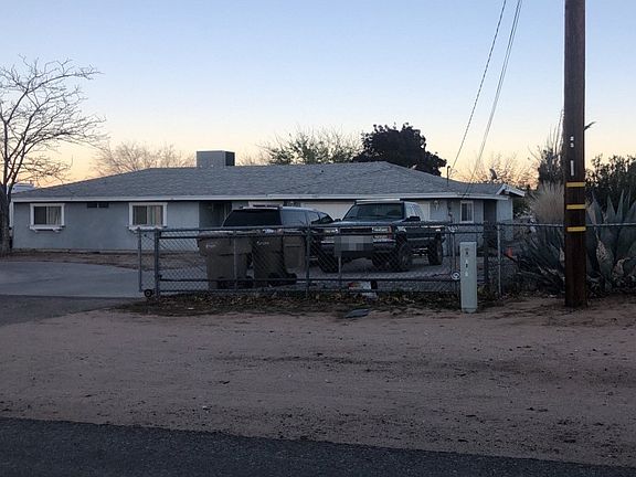 3rd image of 9487 Wasco Ave