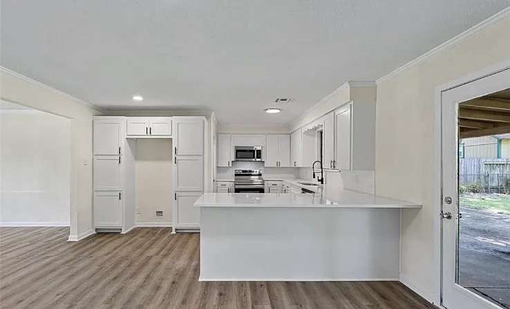 1623 Success St — Photo 7