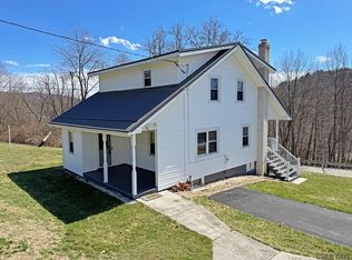 206 Mineral Point Rd, Mineral Point, PA 15942