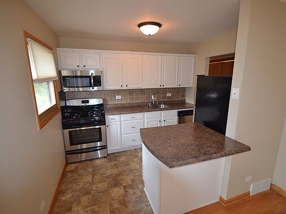 5th image of 20671 W Lake Ct
