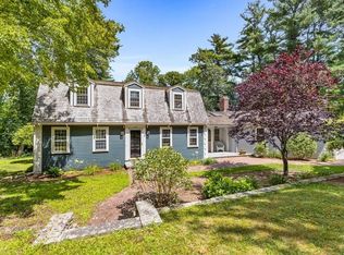 664 1st Parish Rd, Scituate, MA 02066