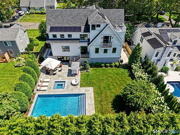 3rd image of 42 Puritan Road