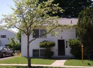 8 Parsons Ave, Endicott, NY 13760