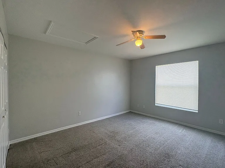 3619 Pine Oak Cir #108 — Photo 16