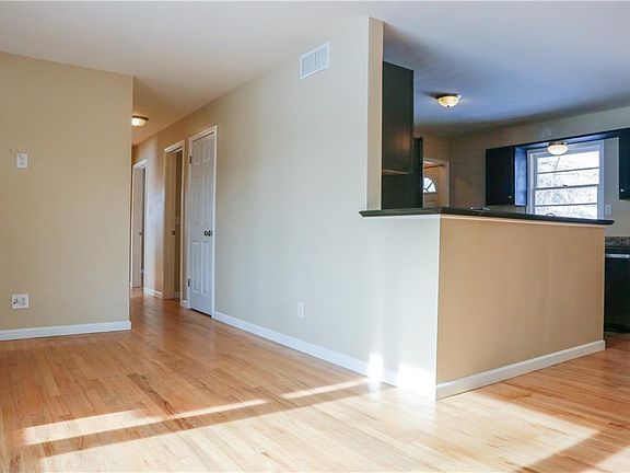 4th image of 3610 W Wilcox St