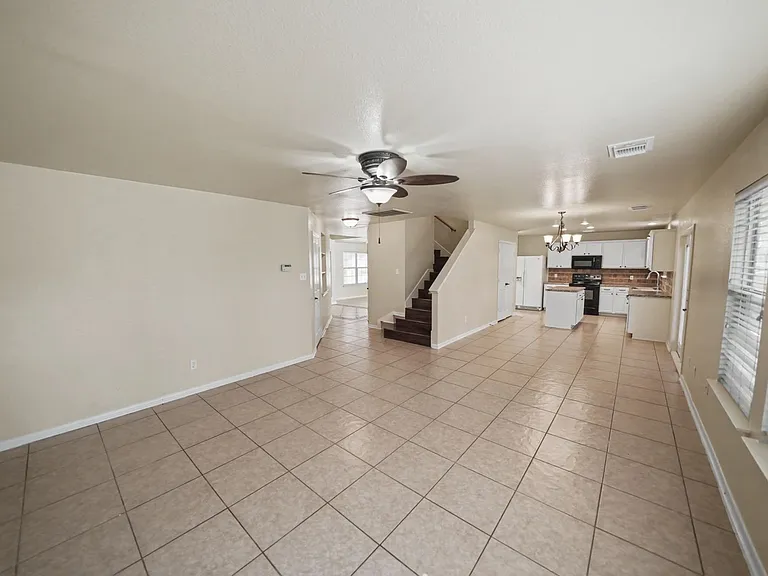 194 Laceleaf Ln — Photo 15