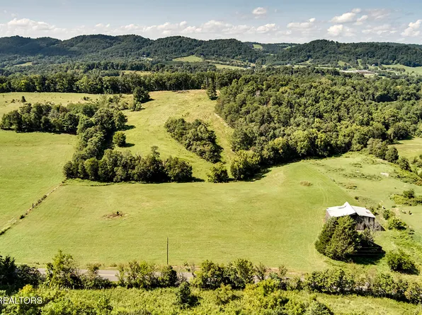 670 Cline Rd, Dandridge, TN 37725