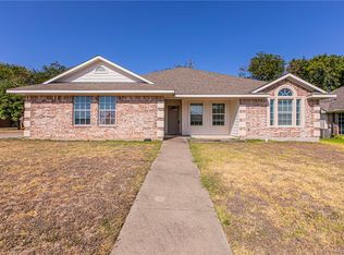 236 Topaz Cir, Hewitt, TX 76643
