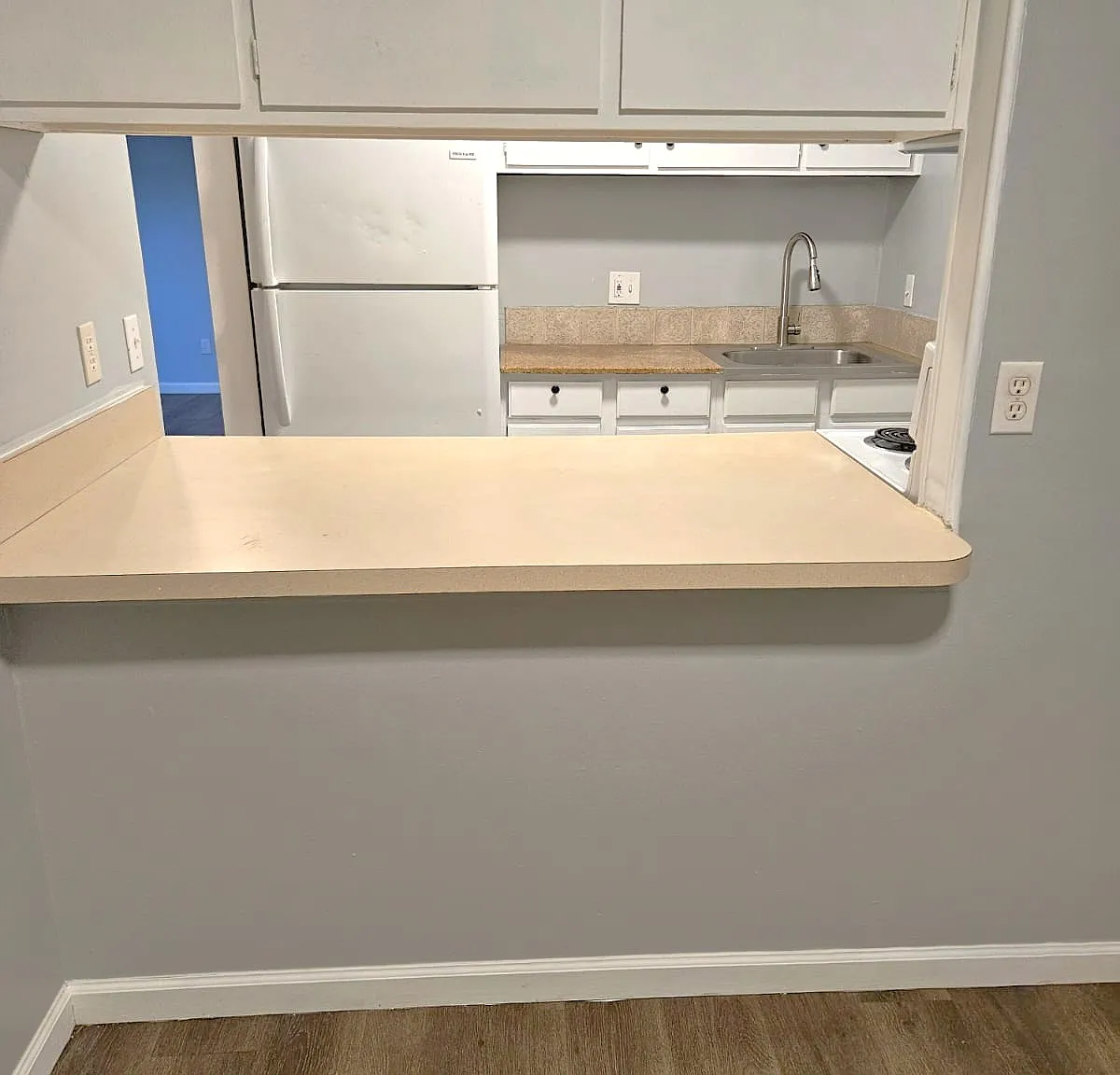 120 Fox Hill Ln — Photo 2