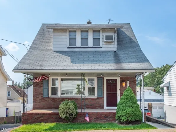 277 Dewey Ave, Totowa Boro, NJ 07512